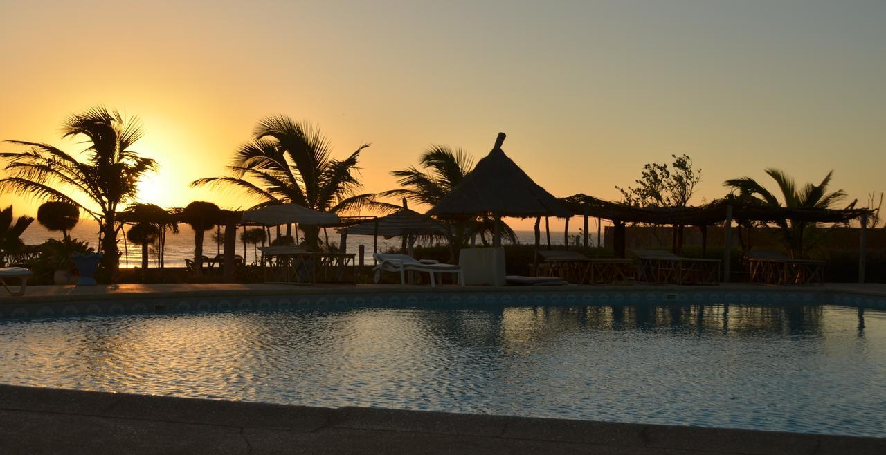 Hôtel Terre d'Afrique à Popenguine Extérieur photo
