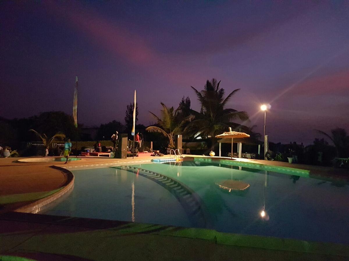 Hôtel Terre d'Afrique à Popenguine Extérieur photo